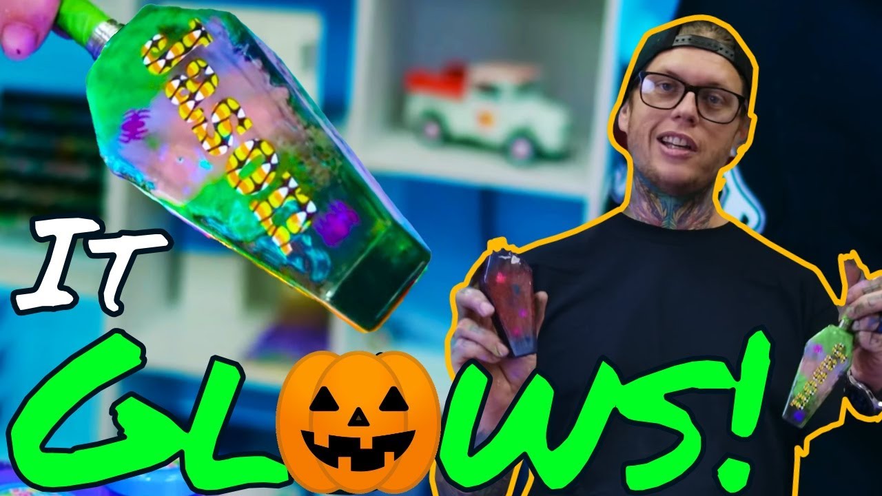 Acrylic Paint Pour Craft - Glowing Coffin Flask! - Tutorial