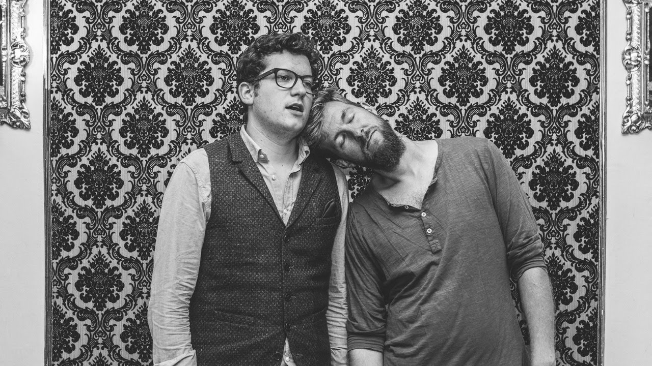 Dekadenz Online - Sain Mus (AT)