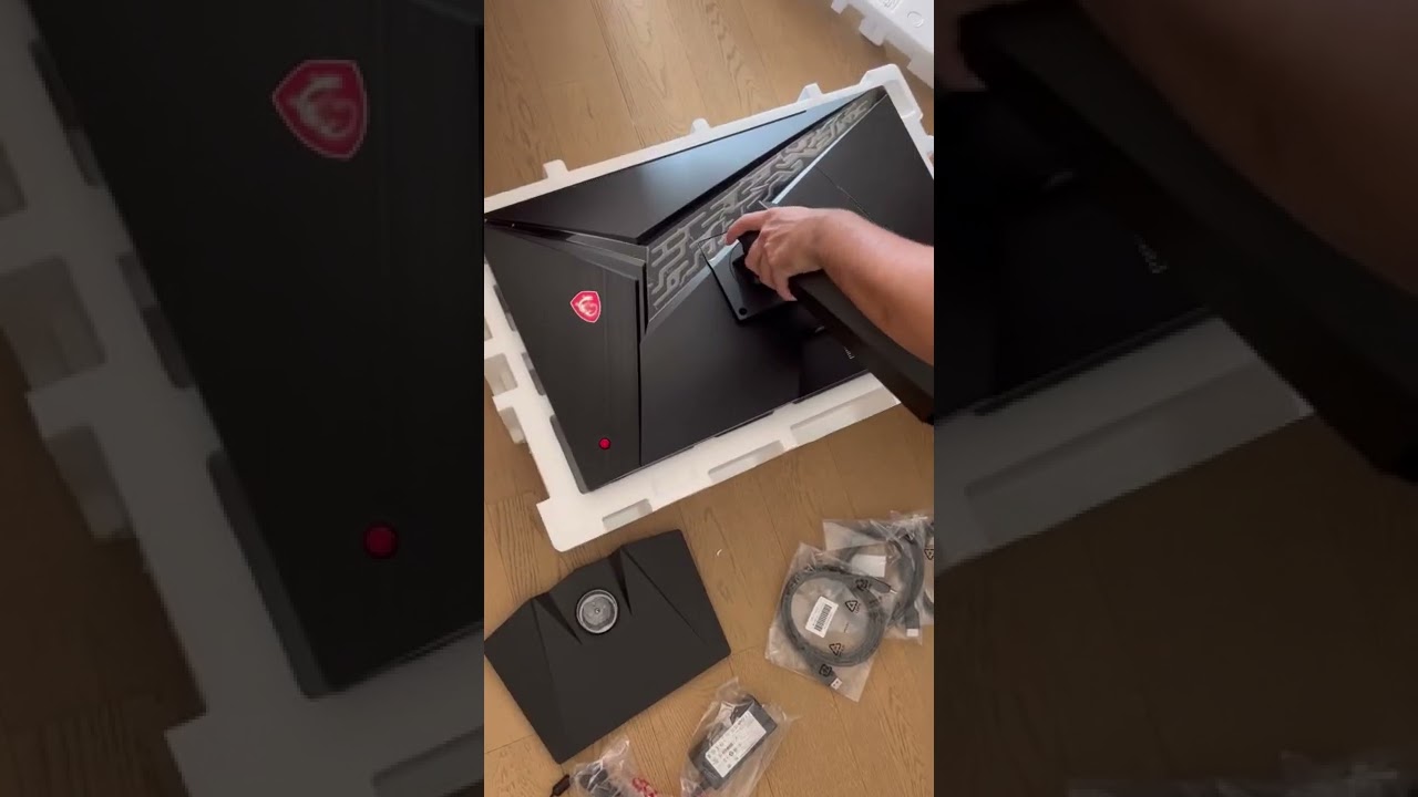 🖥 Unboxing @MSI Monitor #msimag274qrfqd Love this screen #msigaming #gamingmonitor #msi