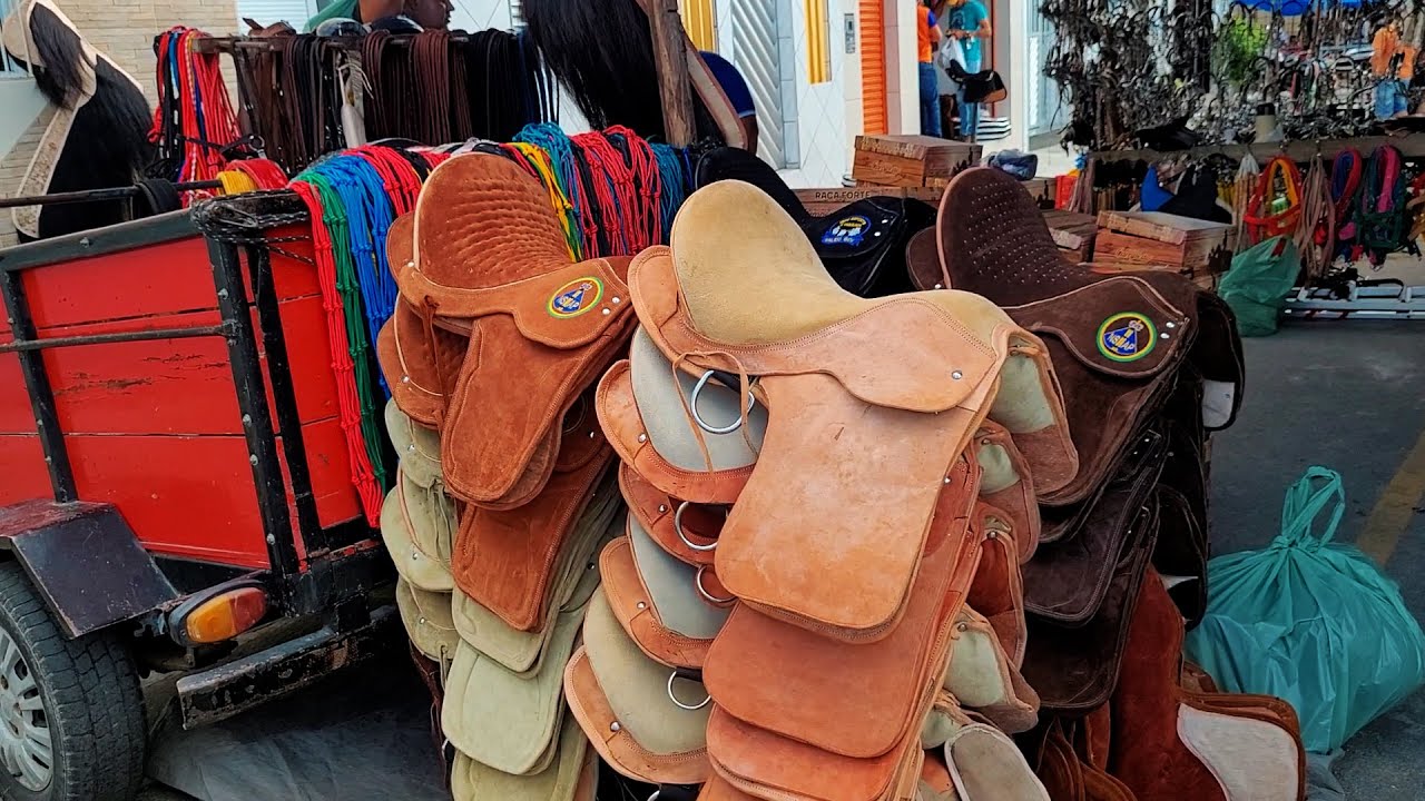 AS TRADIÇÕES DA FEIRA DO COURO E AÇO EM CACHOEIRINHA EM PE!