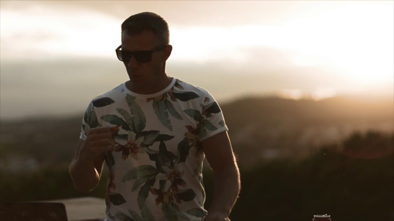 Thomas Lizzara - SOUL / MYTHOS (Barcelona Sunset Session)