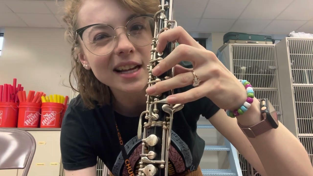 How to Hold: Oboe