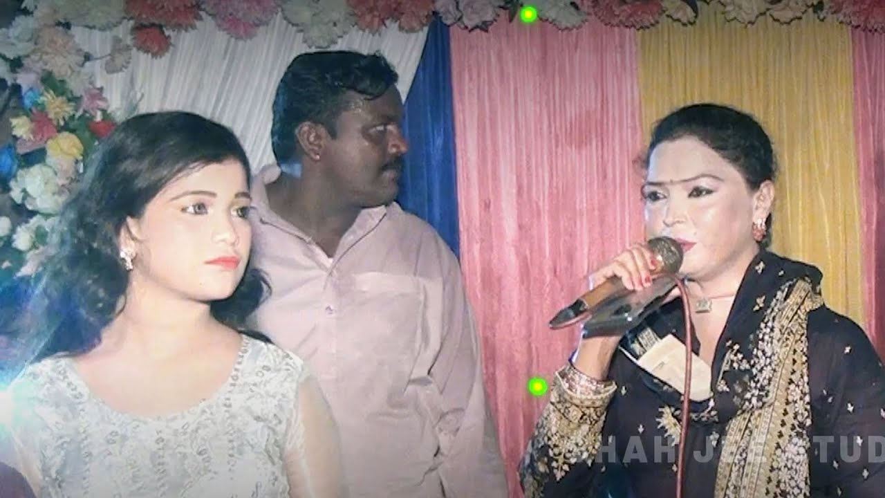 Muneer Litti Vs Fouzia Malik // best of fozia Malik // New Dhol Geet By Shah Jee Studio