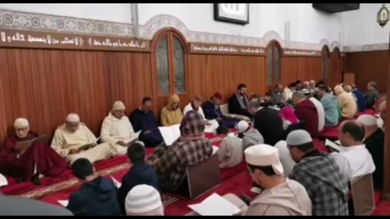 قصيدة البردة على الطريقة المغربية    الزاوية العلوية الشاذلية الدارالبيضاء الدكتور محمد المهدي منصور