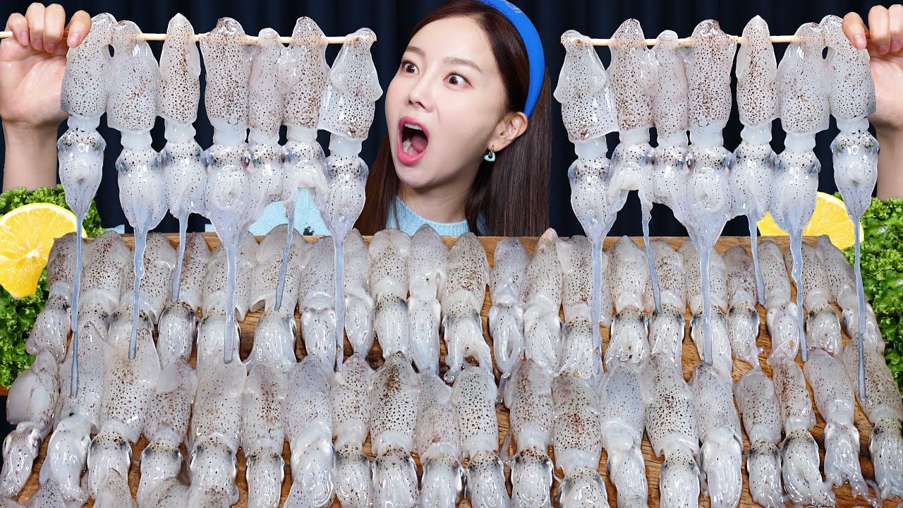 [Mukbang ASMR] Raw Baby Squid Sashimi 🦑 Beka Squid Sushi Seafood Eatingsound Ssoyoung