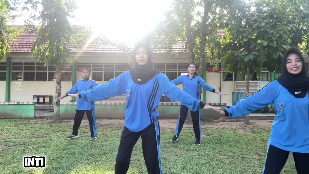 SENAM KREASI X-G KELOMPOK 6