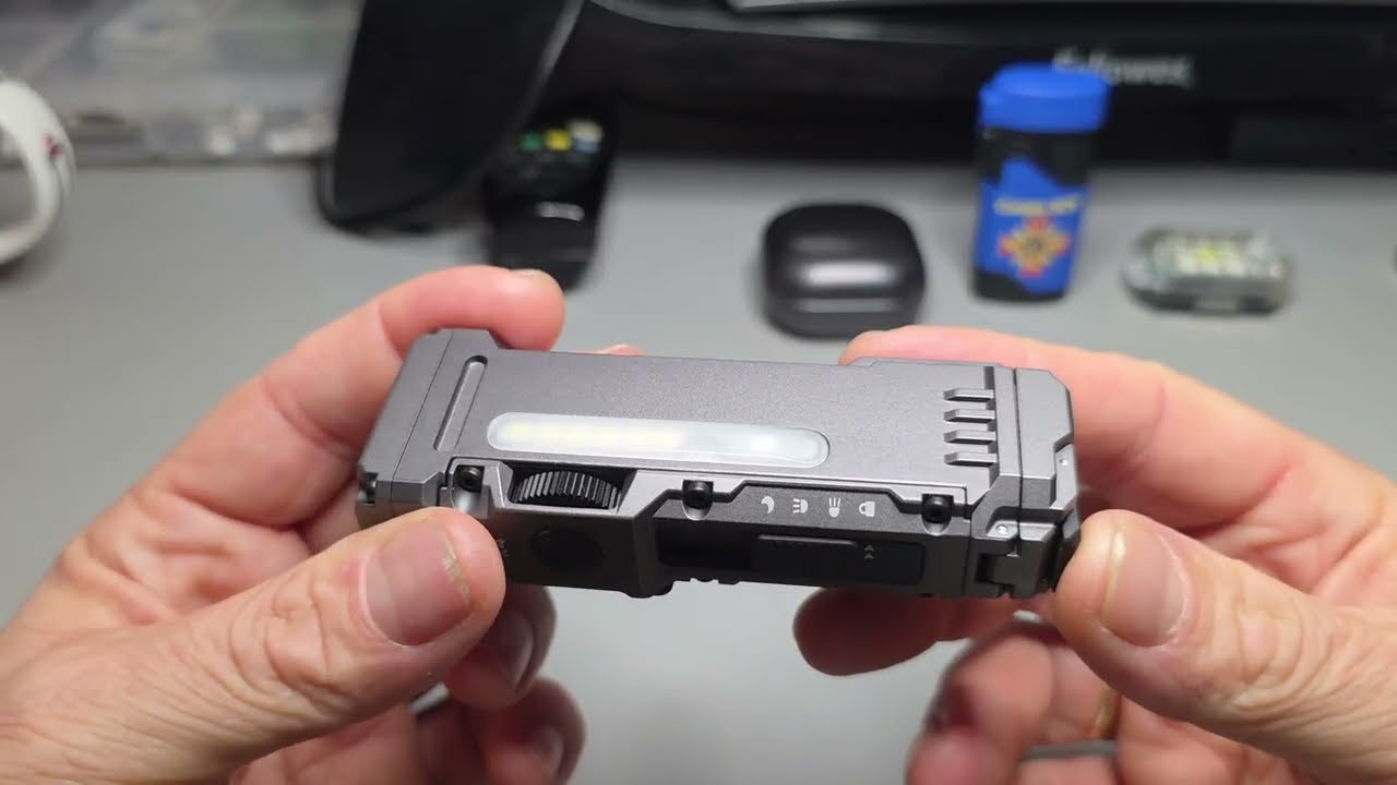 Wuben X4 kompaktowa latarka EDC