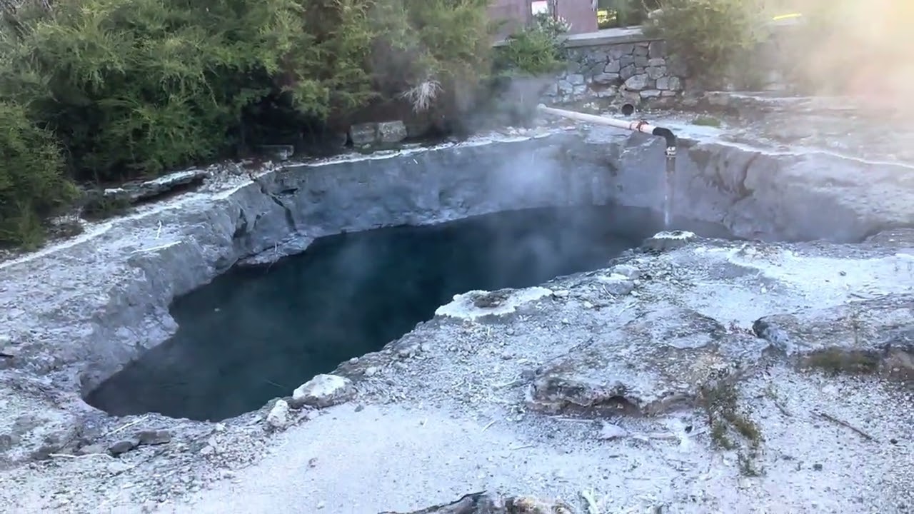 Road Trip to Rotorua, New Zealand🇳🇿(Sulphur City)ਧਰਤੀ ਹੇਠੋਂ ਫੁੱਟਦਾ ਜਵਾਲਾਮੁਖੀ ☄️🔥