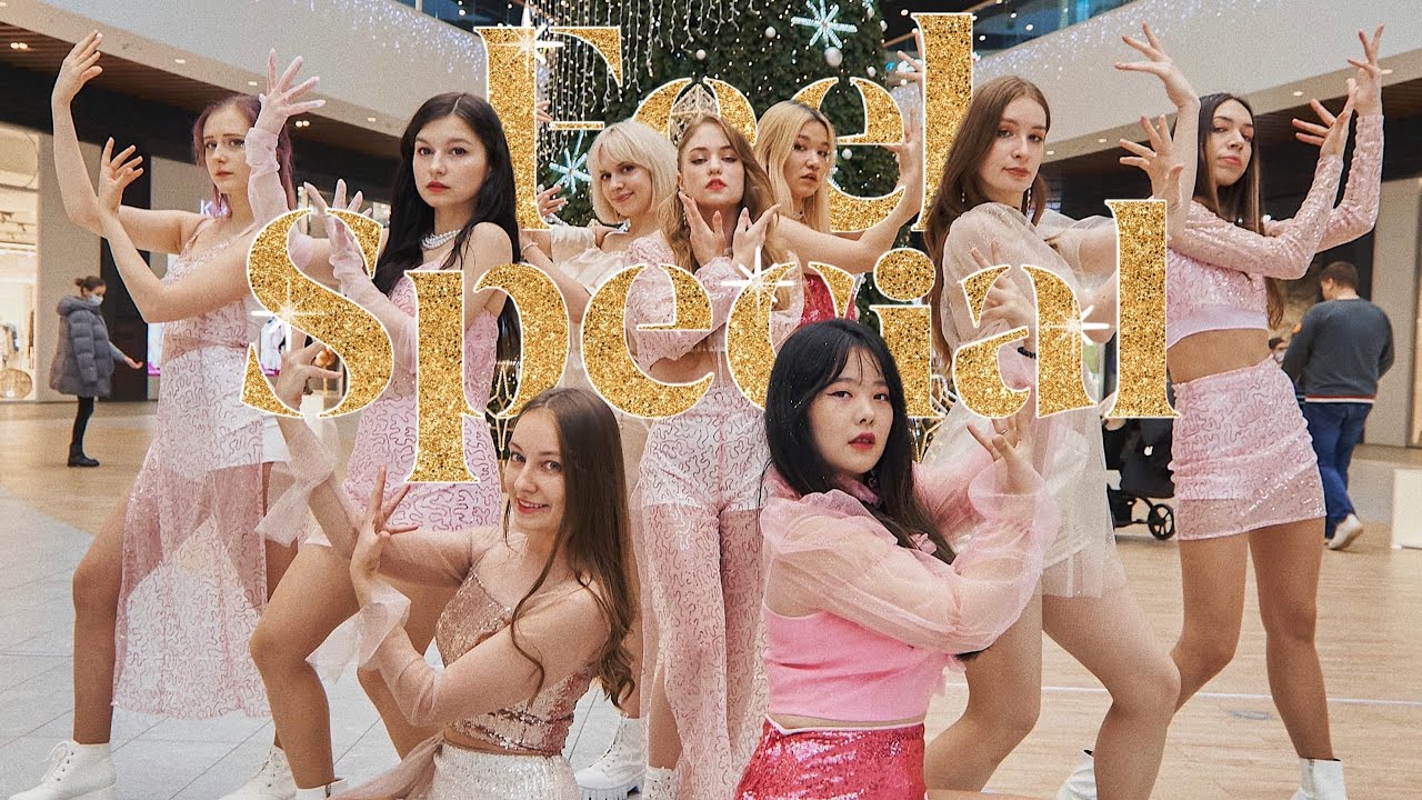 [K-POP IN PUBLIC] [ONE TAKE] TWICE 