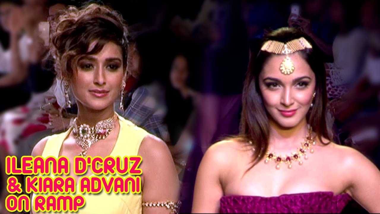 Ileana D'Cruz and Kiara Advani walks at the IIJW 2015