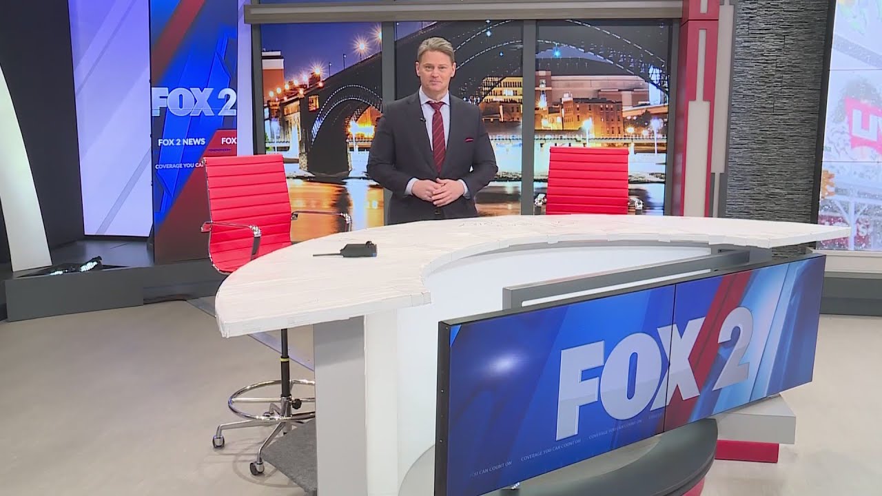 FOX 2 unveils new broadcast studio