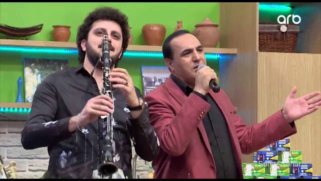 Manaf Ağayev - Eylərəm Şikayət (EY Bizi Duyan Xudaya)