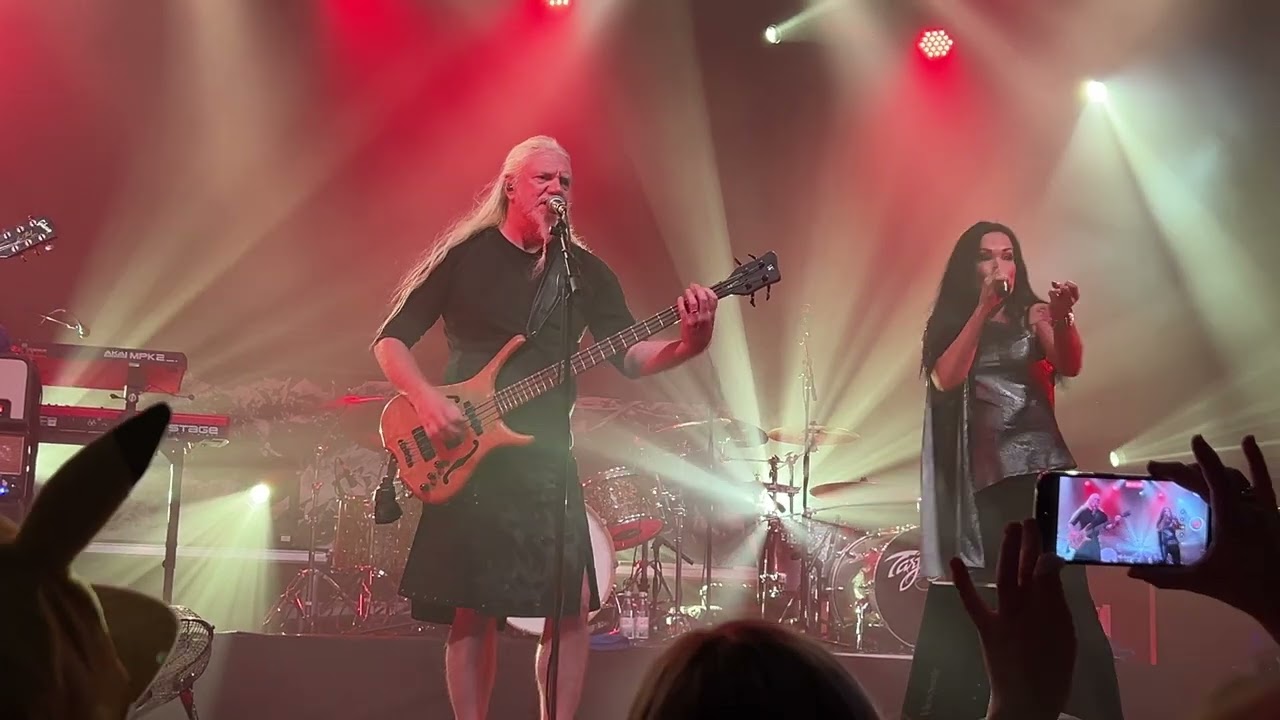 Tarja Turunen und Marko Hietala Left on Mars am 23.09.2024 in Frankfurt Batschkapp