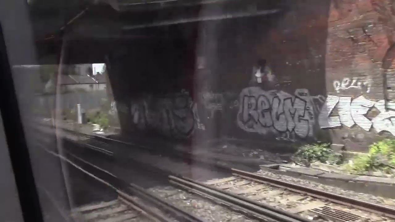 Gatwick Express Class 387/2 Electrostar London Victoria to Brighton 25/7/25