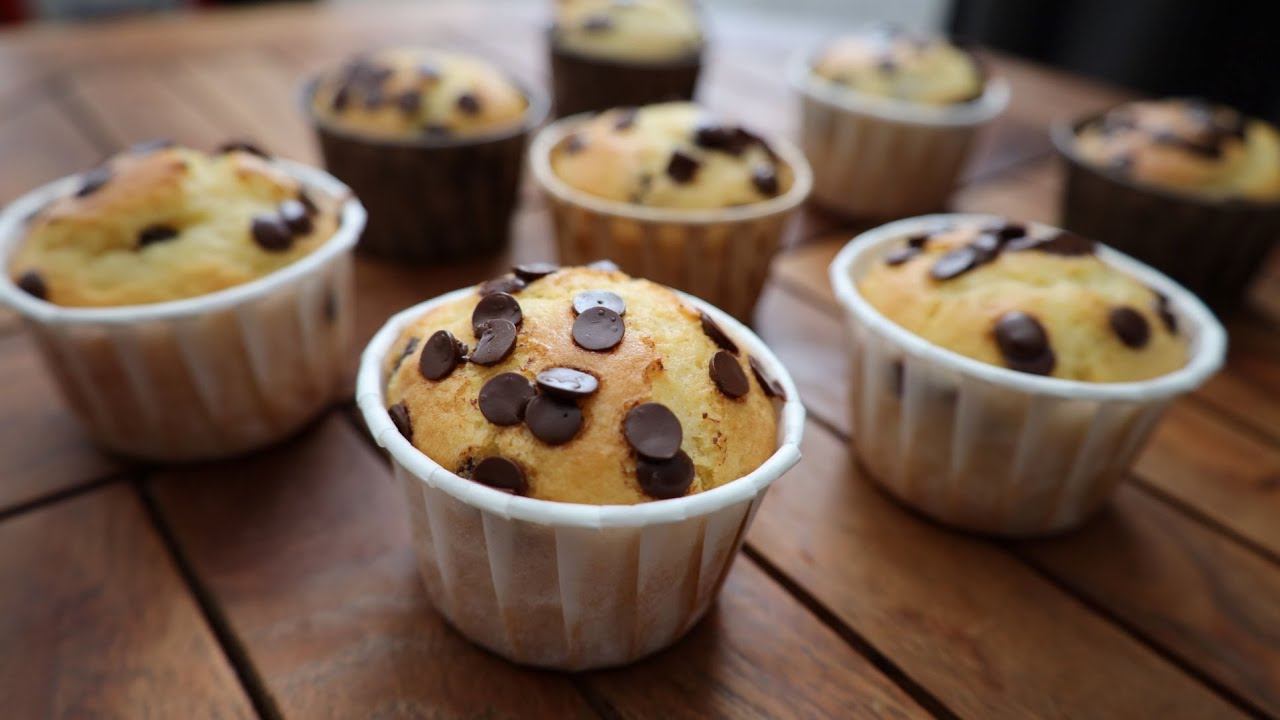 Muffin Rezept mit Schokostückchen - Saftig & Schnell