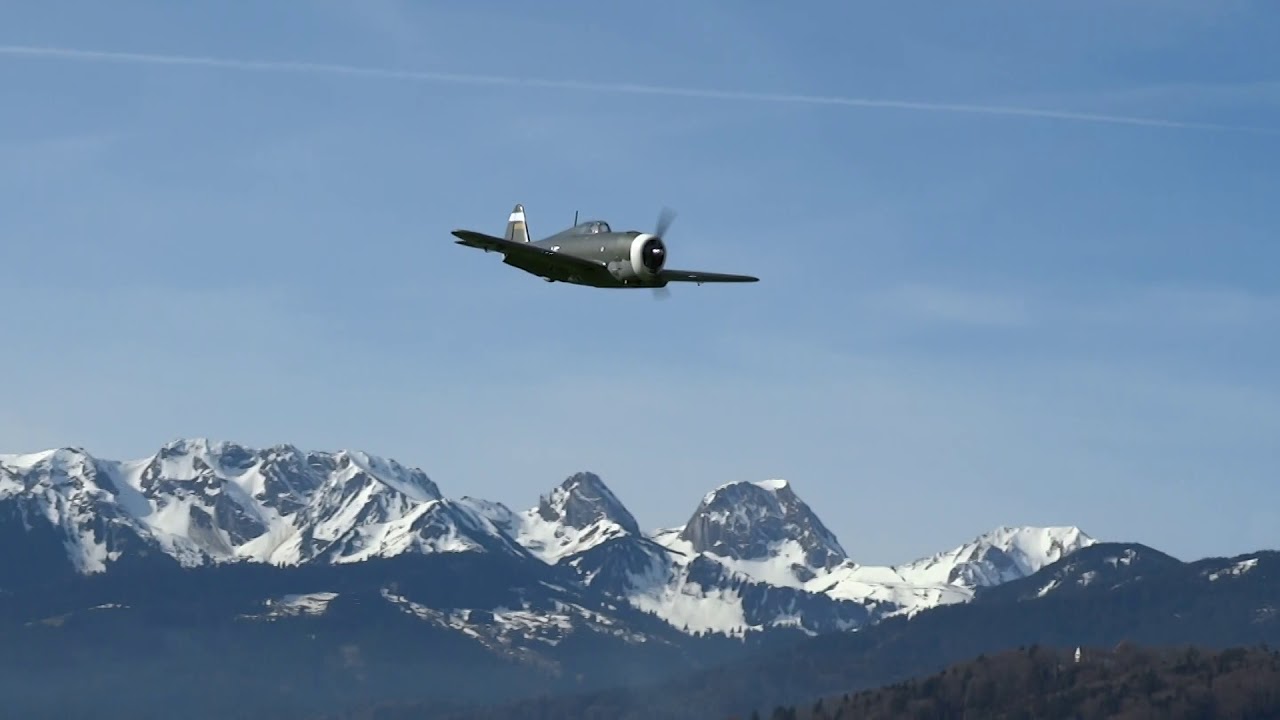 Top Flite P-47 Razorback Giant Scale mit Saito FG-60R3