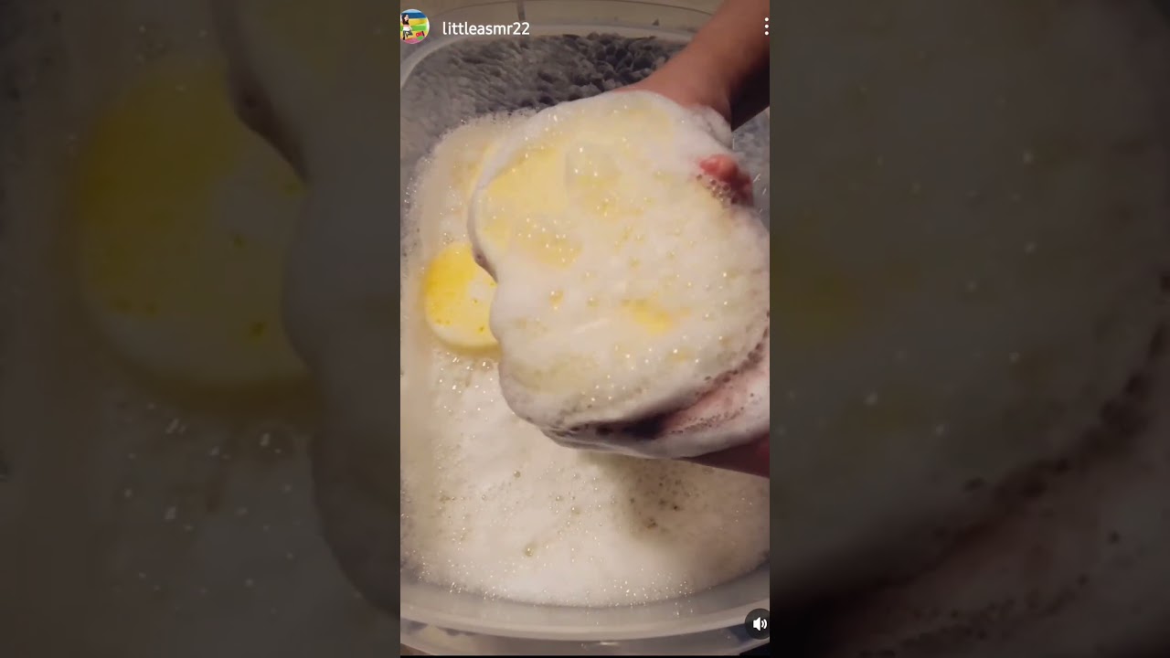 Pure Brillo Pine 🌲 #spongeasmr #suds  #squeezeasmr #oddlysatisfying