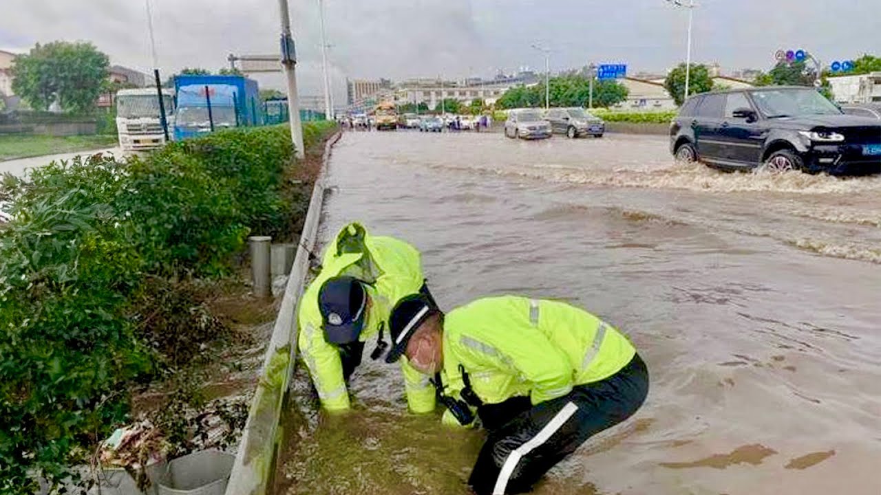 Flooded Street Drain SOS Quick Unclogging Hacks!