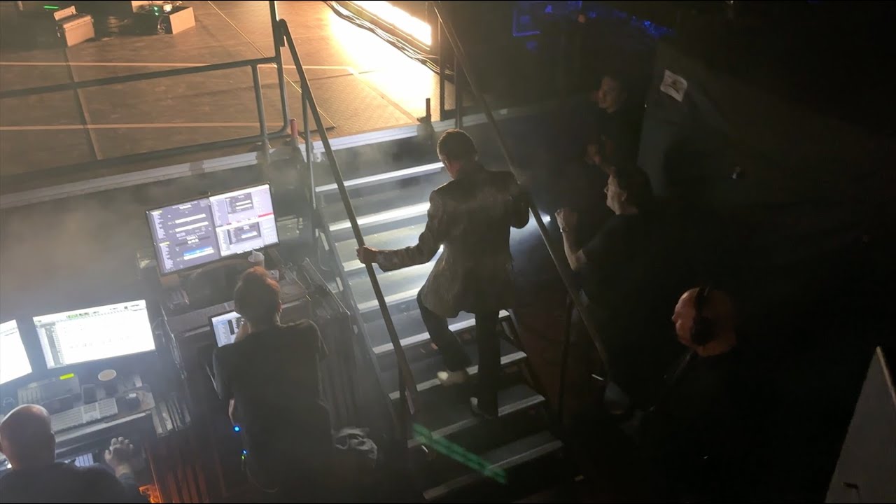 Depeche Mode - The Cosmos is Mine - Los Angeles 12/12/2023 | BEHIND THE SCENES BAND's ENTRANCE
