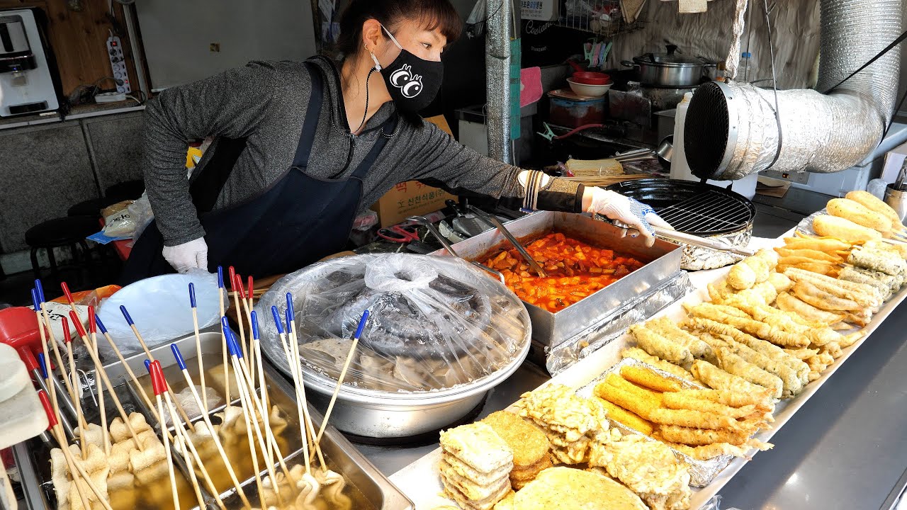 Жареный гигантский кальмар Tteokbokki shop / Мороженое, обжаренное во фритюре |Корейская уличная еда