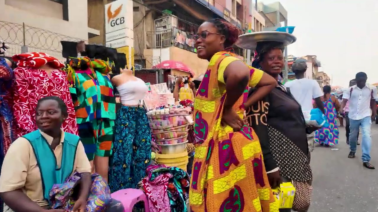 AFRICA GHANA YOU DONT SEE ON TV: MAKOLA MARKET