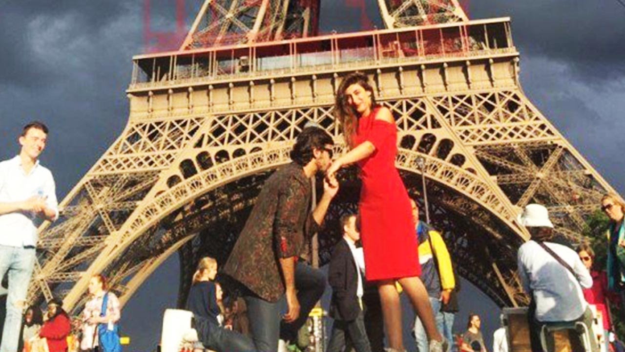 Farhan Saeed Beautifully proposed Urwa Hocane in front of Eiffel Tower
