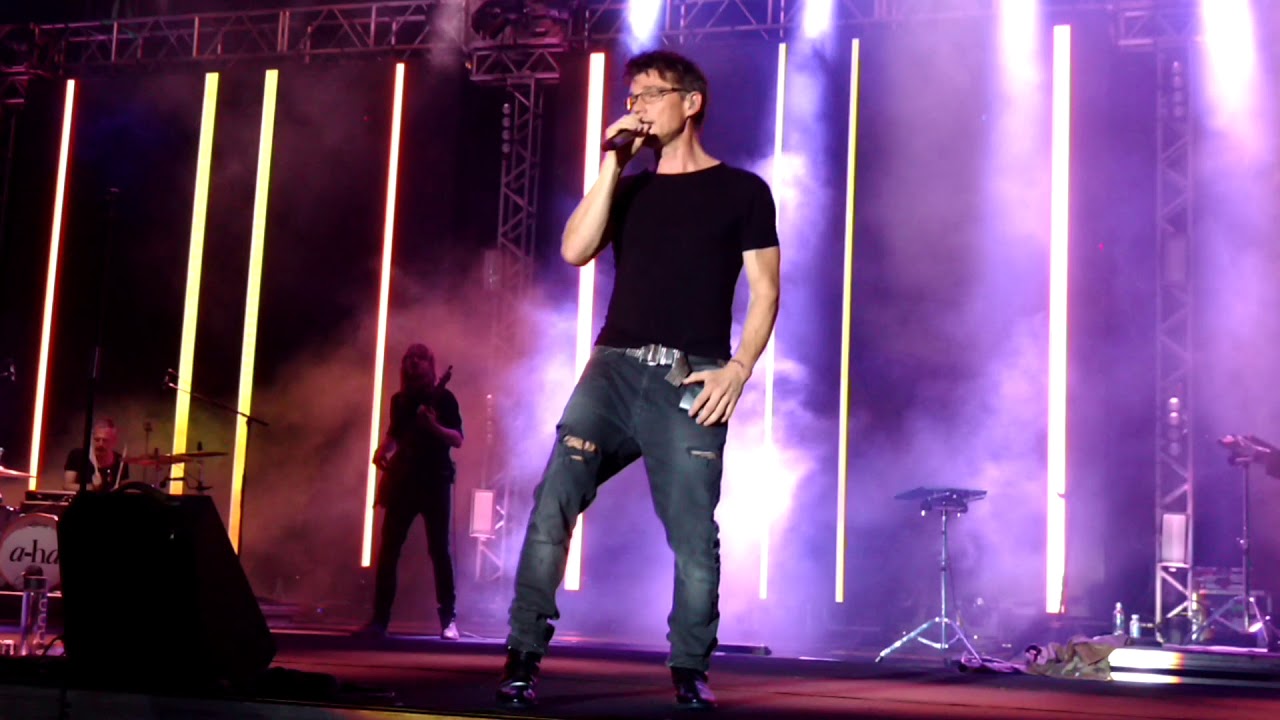A-ha - I've Been Losing You - Live in Fortaleza, Brazil (2015)