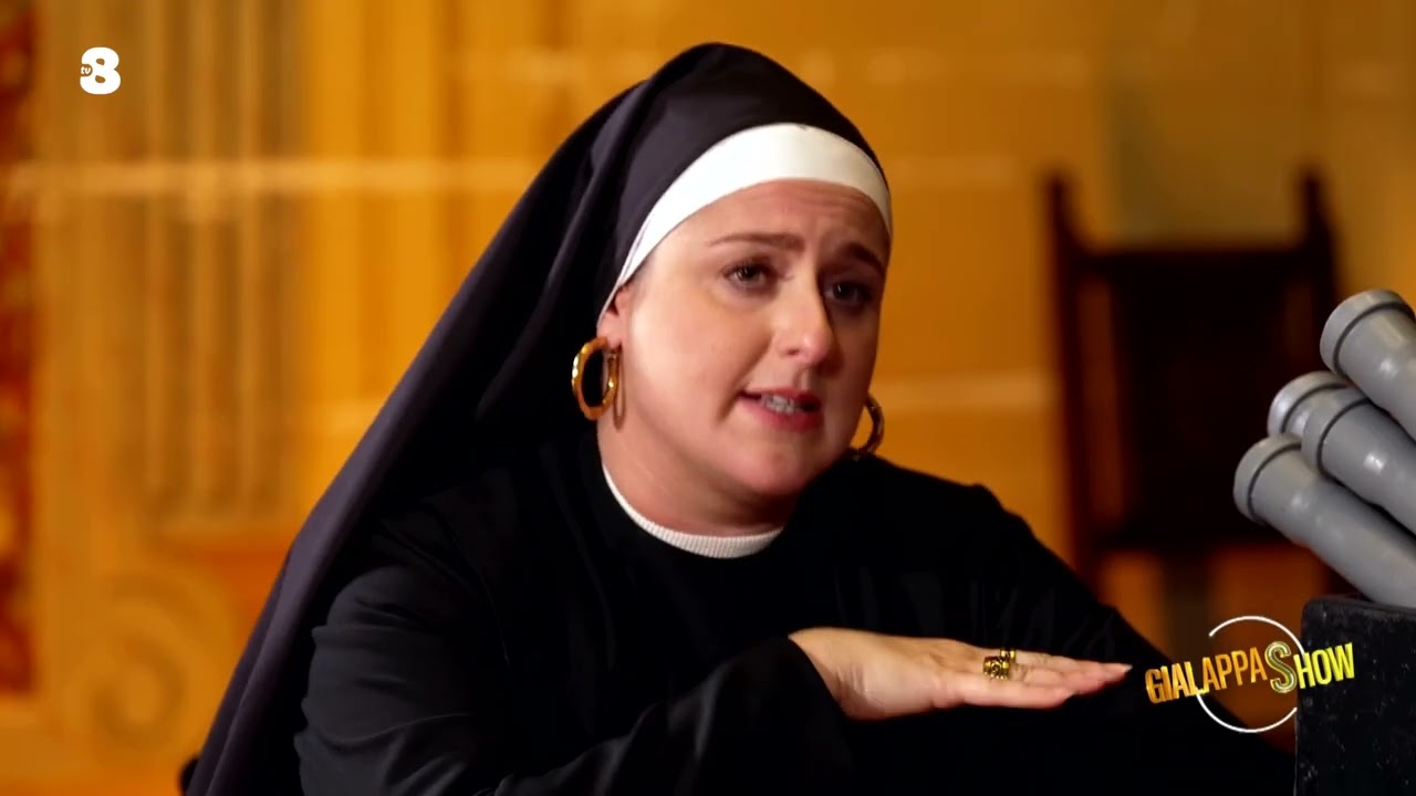 Una sorella rischia di cadere in tentazione - GialappaShow St.6
