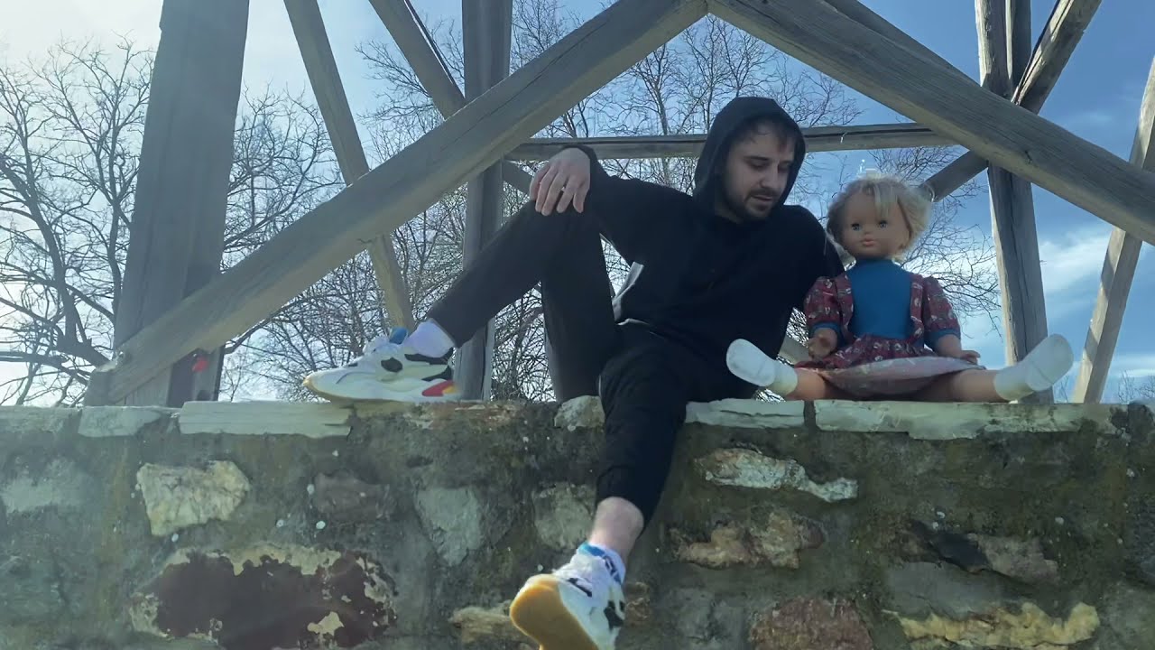 HENNY - ZIVOT (OFFICIAL DEMO)