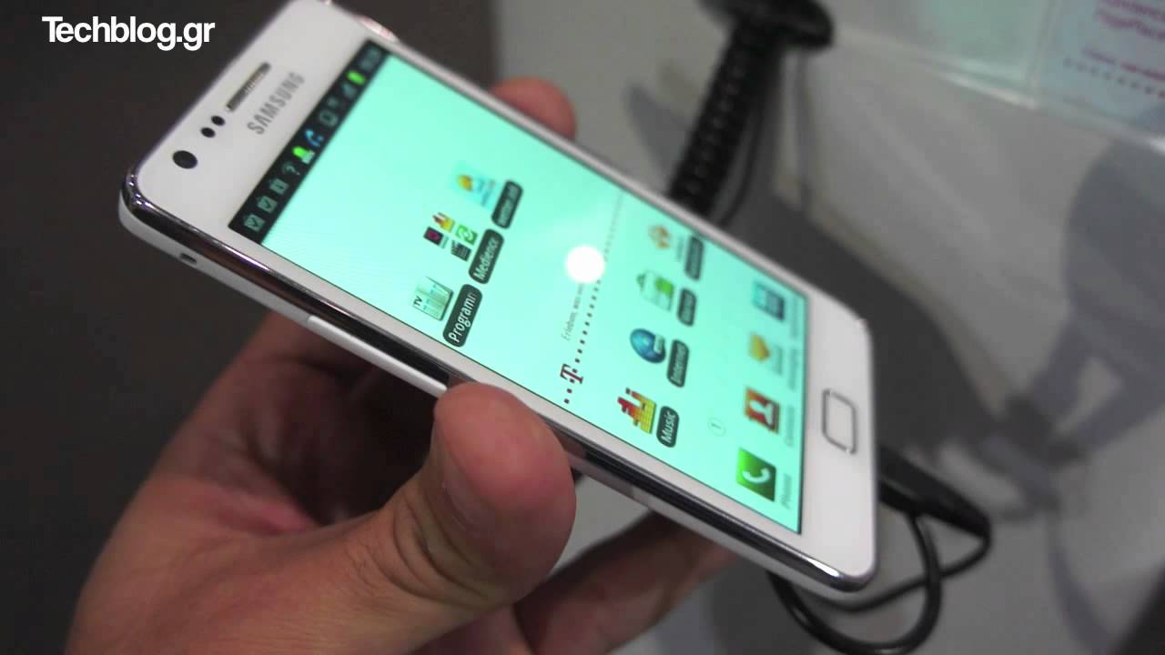 Samsung Galaxy S II white hands-on IFA 2011 (Greek)