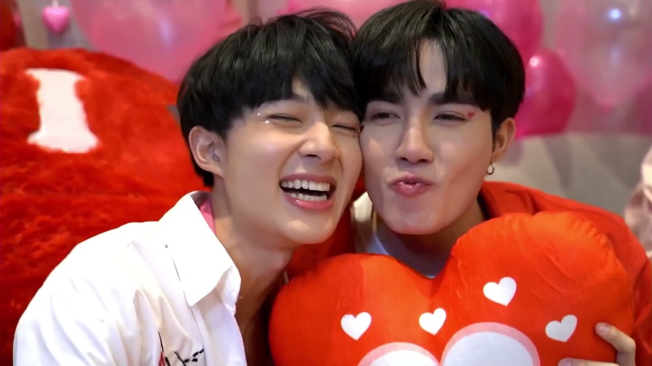 (DMD) 220214 Valentine FB Live
