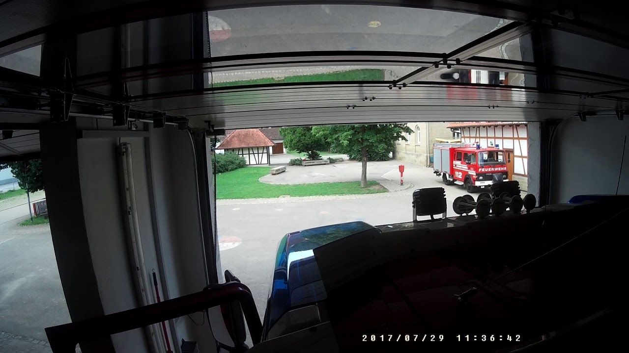 Ausrücken zum Brandmeldealarm HLF 10