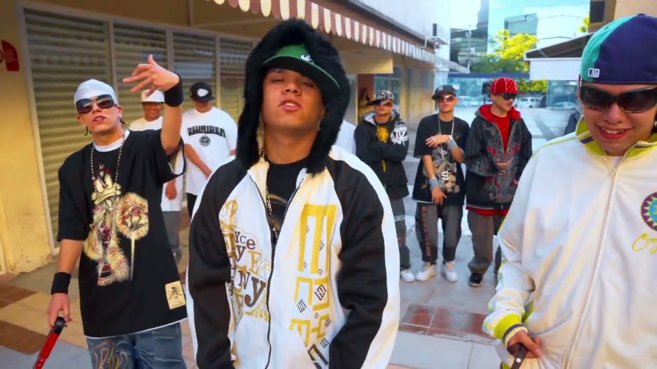 Pretty Smilee - SWAG (Video Oficial)