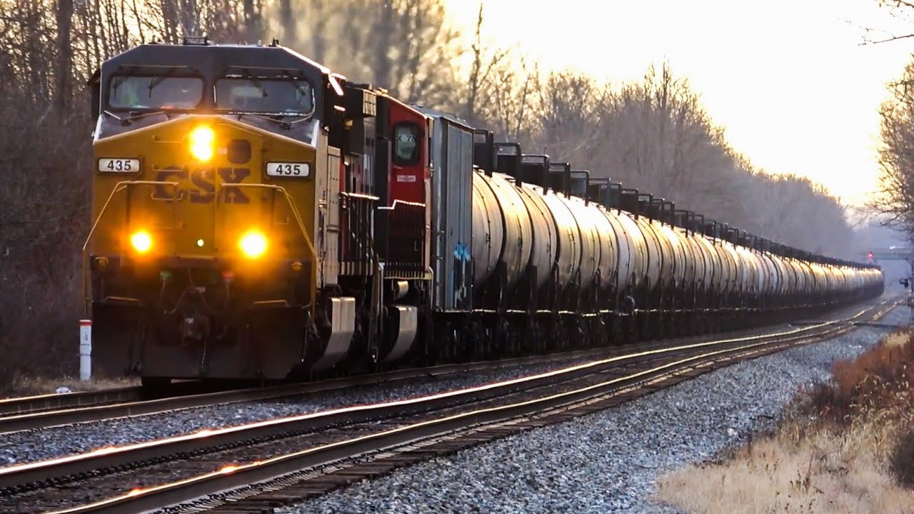 NS Train Got a Hotbox Hit On The Move Again. CSX + CN Power On Tanker Train + Some Night Trains