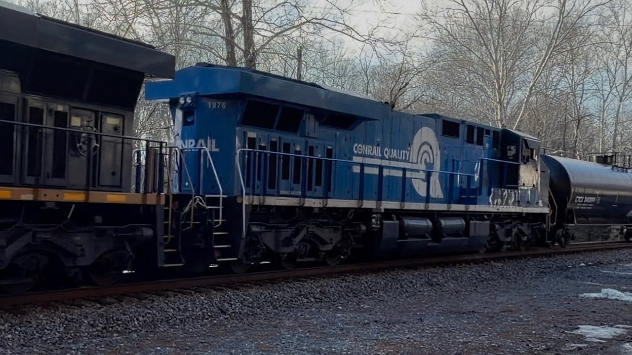 CSX Mixed Freight Train with Conrail Heritage Unit | Woodbine MD 2/20/2026