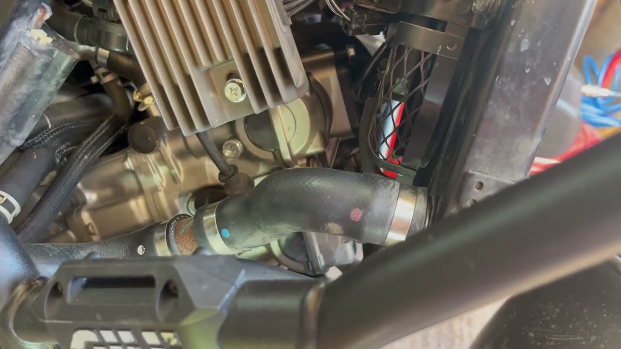 How to change the spark plugs on a Suzuki Vstrom 650