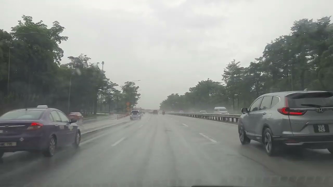 Dashcam Lebuhraya PLUS Plaza Tol Sungai Besi - Plaza Tol Putra Mahkota November 2022