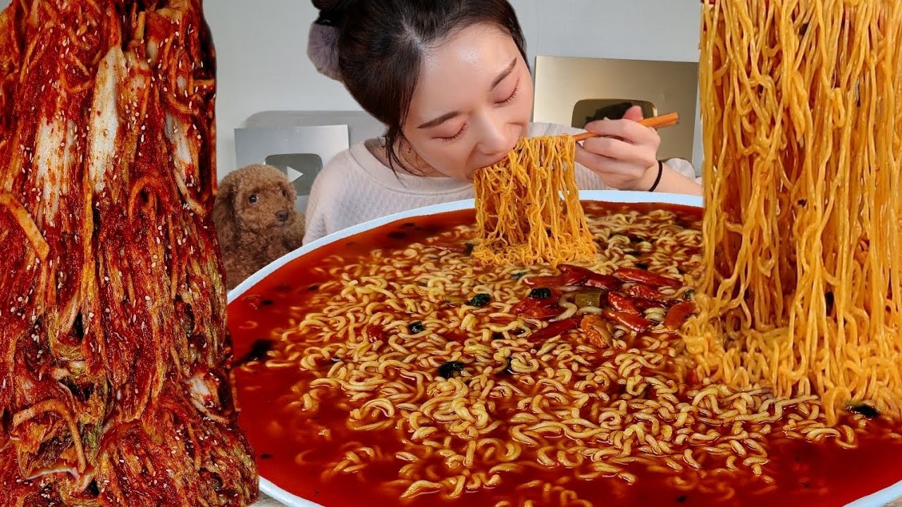 ASMR 🔥스트레스 날려버릴 매운라면 김장김치 리얼먹방 :) (feat신제품) Spicy ramen, Kimchi MUKBANG