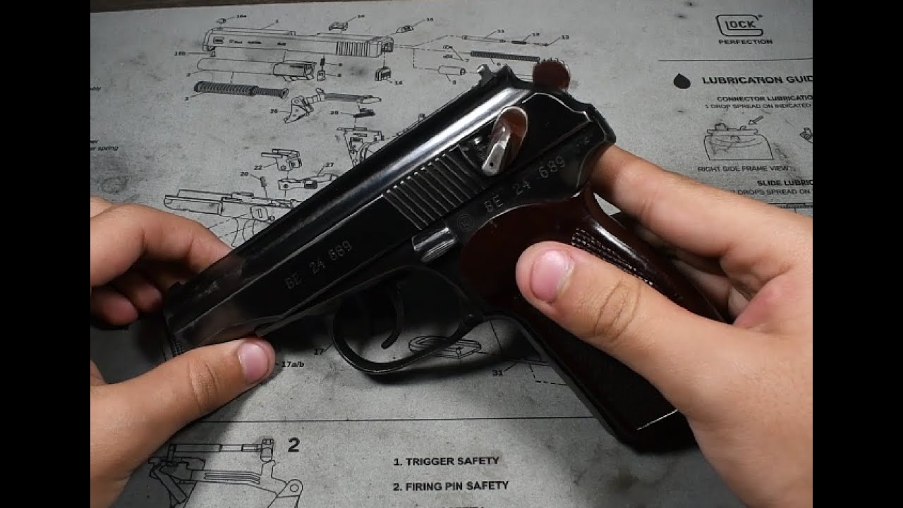 Cleaning my 40-year old Soviet Makarov