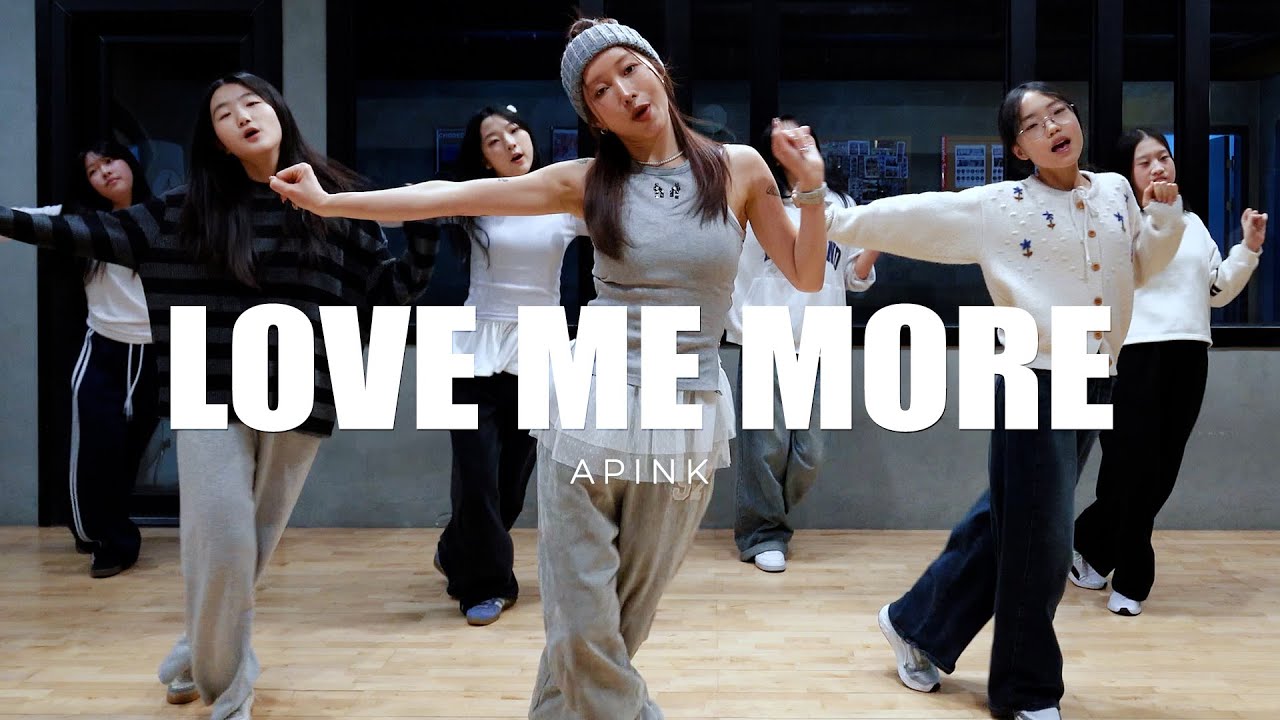 Apink 에이핑크 'Love Me More' Dance Cover