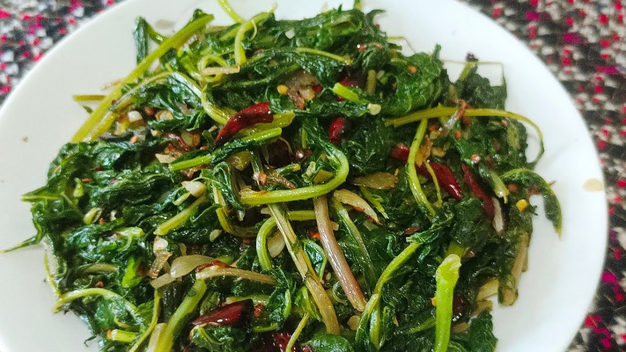 পুরা মরিচ দিয়ে মুলা শাক ভাজি রেসিপি#শাক ভাজি#Mula Shak Recipe#Radish leaves Fry