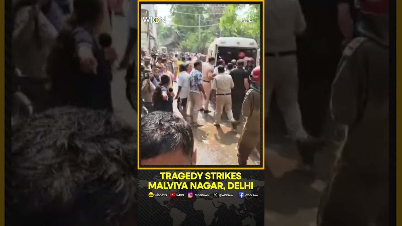 Massive Fire In Delhi&rsquo;s Malviya Nagar Kills Four, Three Rescued | Short