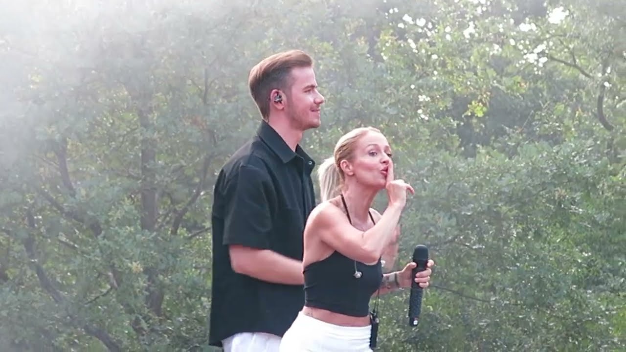 Eric Philippi & Michelle beim Schlagerhammer am 6.July 2024 im Schlossgarten-Oranienburg