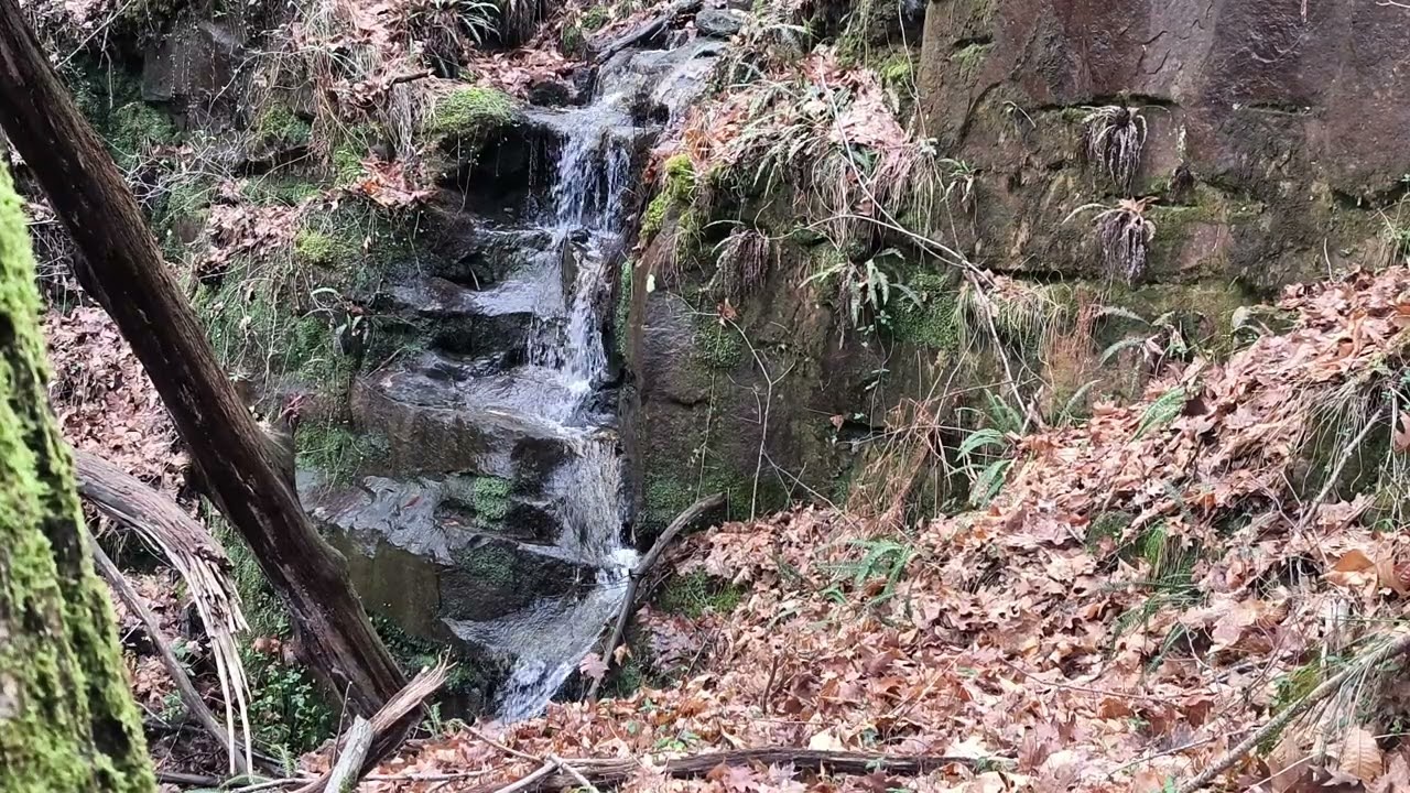 sonido de cascada natural