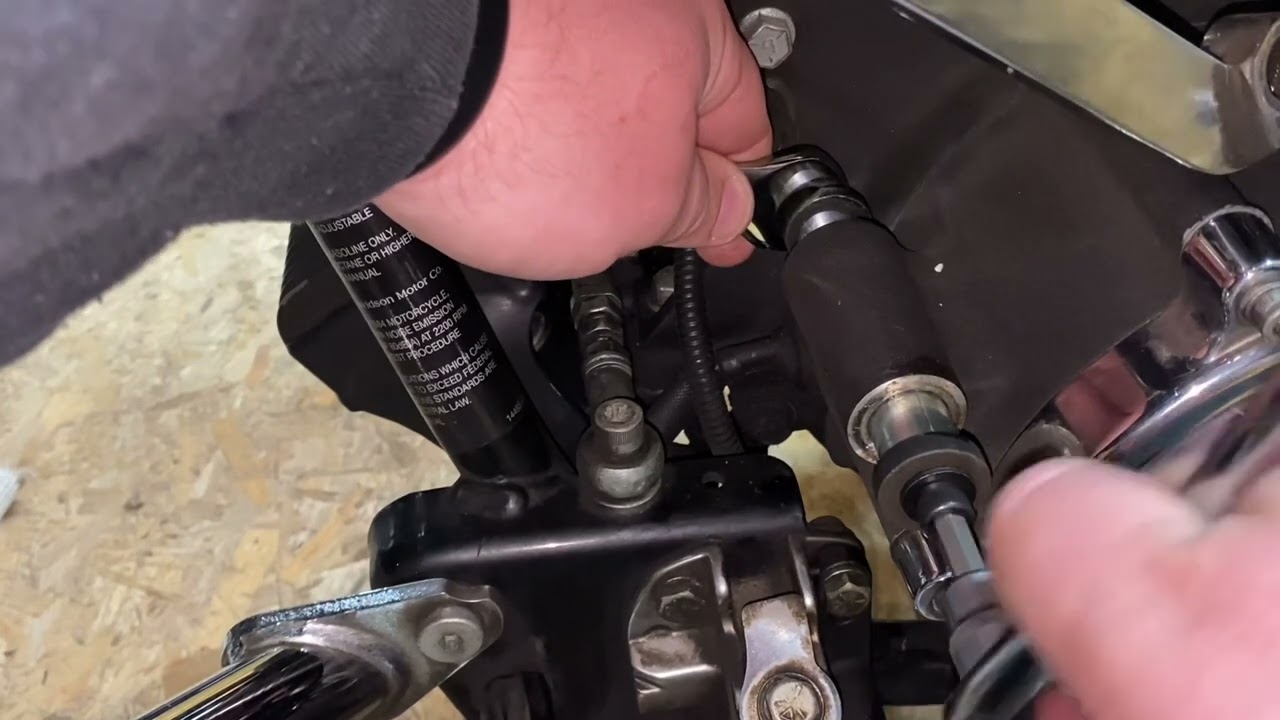 Harley Davidson Roadking Shift Pedal Shaft Bushing Removal/Install