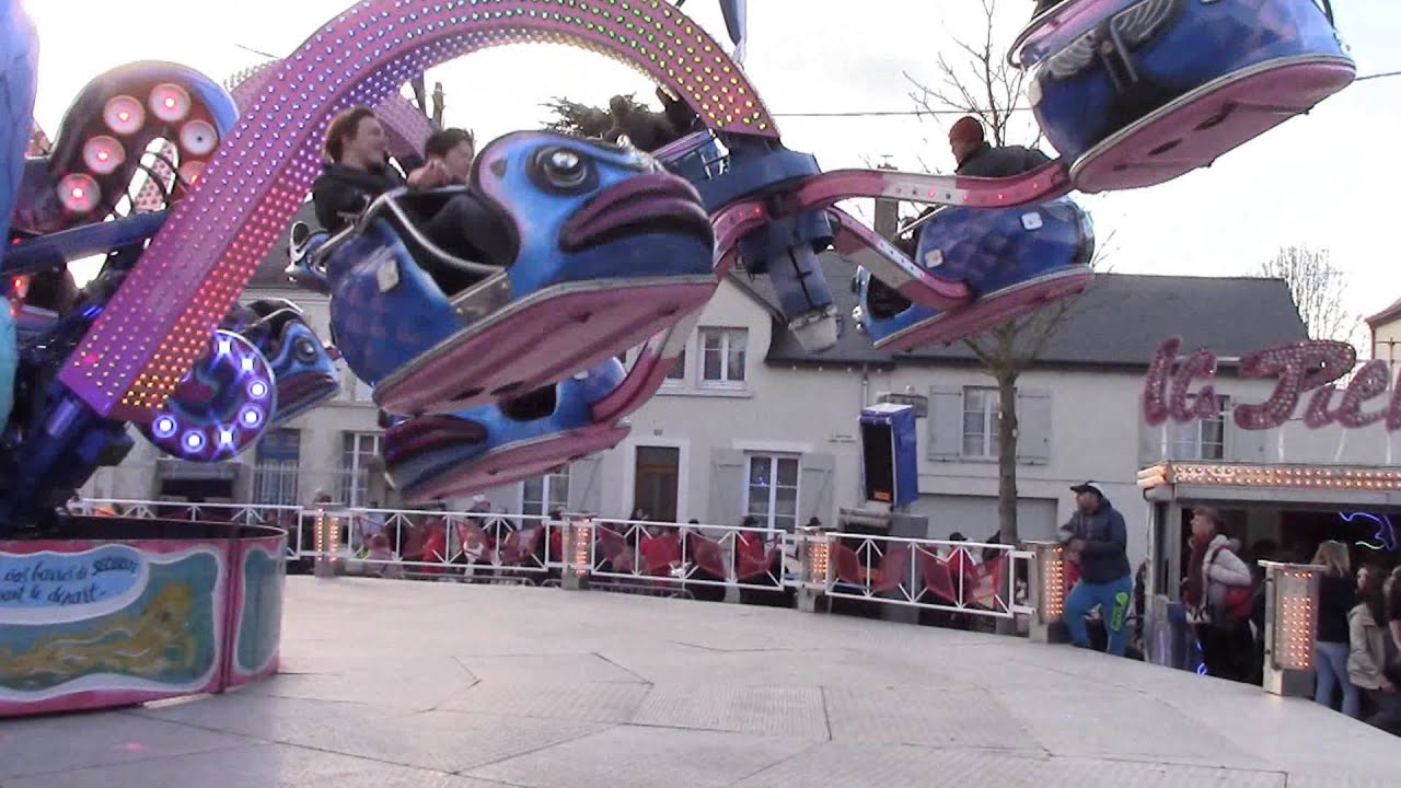 Manège La Pieuvre - Fête foraine de Jargeau 2015.