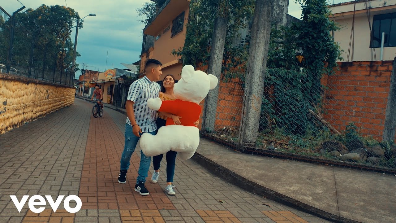 Enamorado de ti ( Reggaeton romantico 2025-2026 ) Video Oficial - Mr.nicke Ft Yhoriel, Sebastian