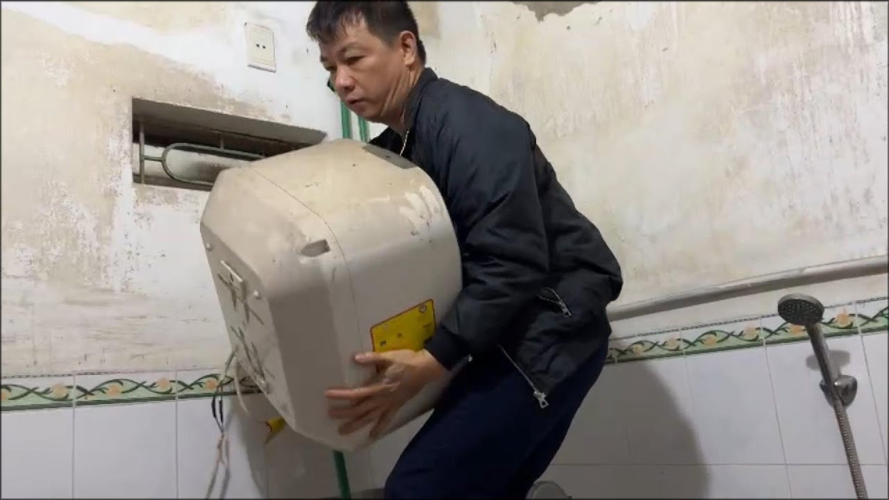 Cách Tháo Bình Nóng Lạnh Đúng Kỹ Thuật Để Vệ Sinh An Toàn Tuyệt Đối