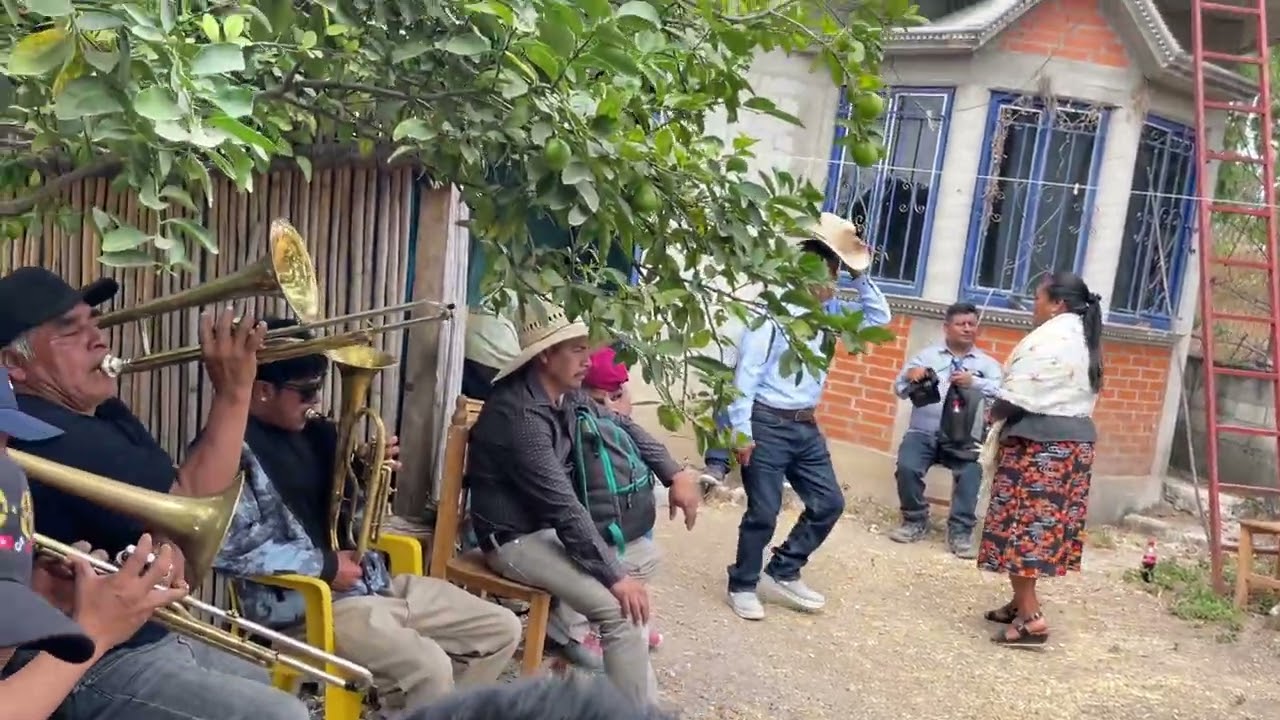 PORQUE SE DICEN QUE ESTÁ ROLA ES PARA LOS PAISANOS QUE SE ENCUENTRAN 🇺🇸 😱
