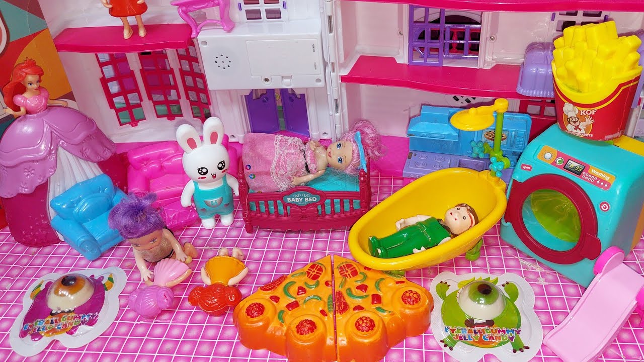 أميرة بنت الملكه في بيتنا_عائلة عمر_جنه ورؤي_مامتي دكتورة_العاب بنات